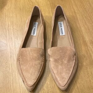 Steve Madden feather flats size 6.5 new